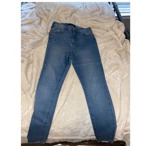 Size 6 regular/normal